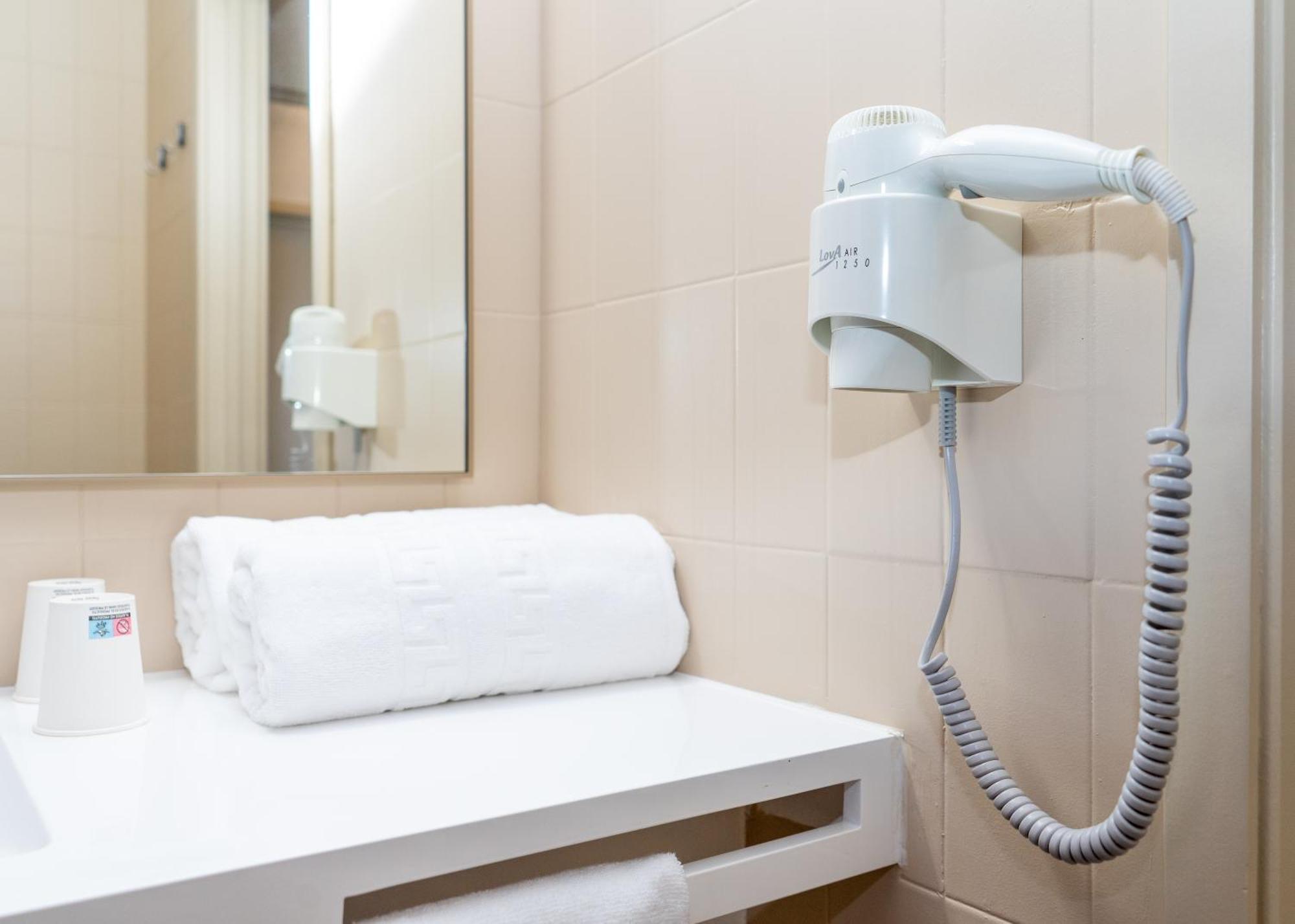 Flag Hotel Lisboa אוייראס מראה חיצוני תמונה