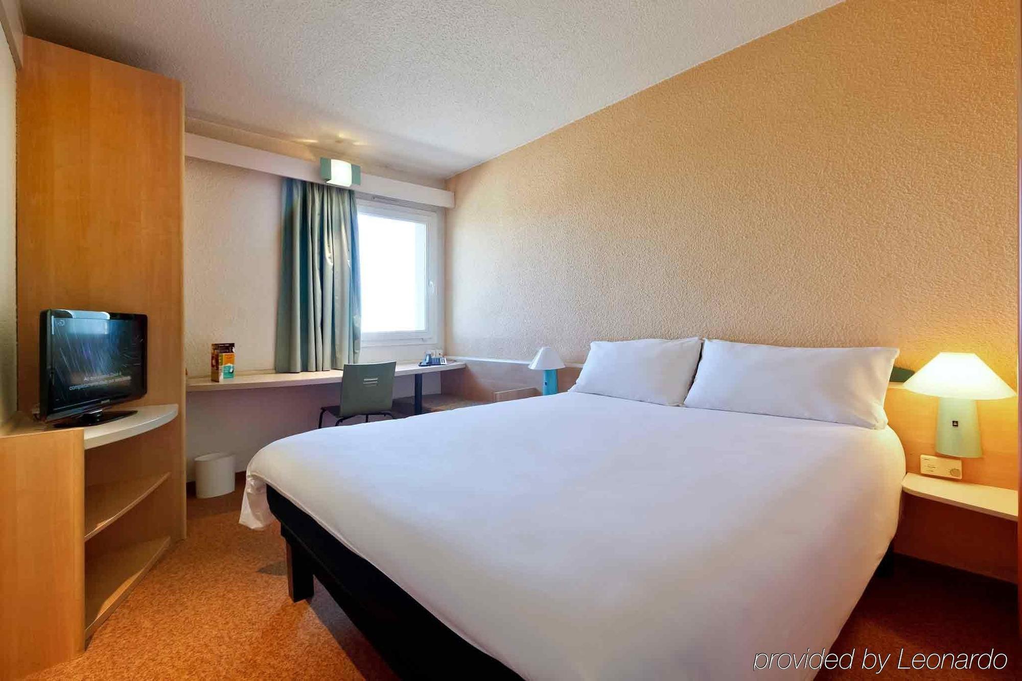 Flag Hotel Lisboa אוייראס מראה חיצוני תמונה
